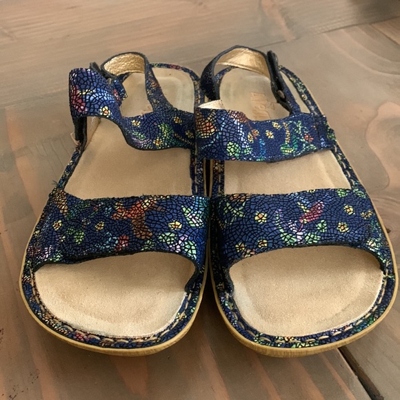 🎉SOLD ON EBAY🎉 Alegria Verona Leather Adjustable Back Strap Sandals - Picture 2 of 5